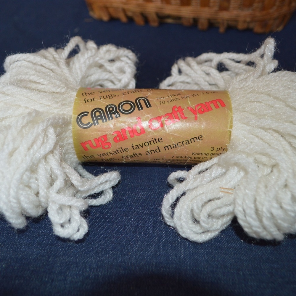 Vintage Caron Rug & Craft Yarn - 1 Skein - White